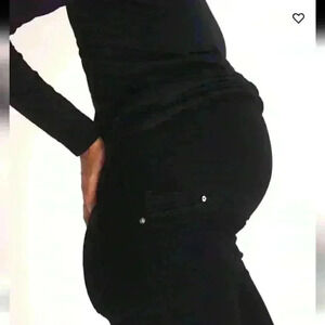 H&M Mama Maternity Black Super Soft Ankle Skinny Jeans -  size Large NWT